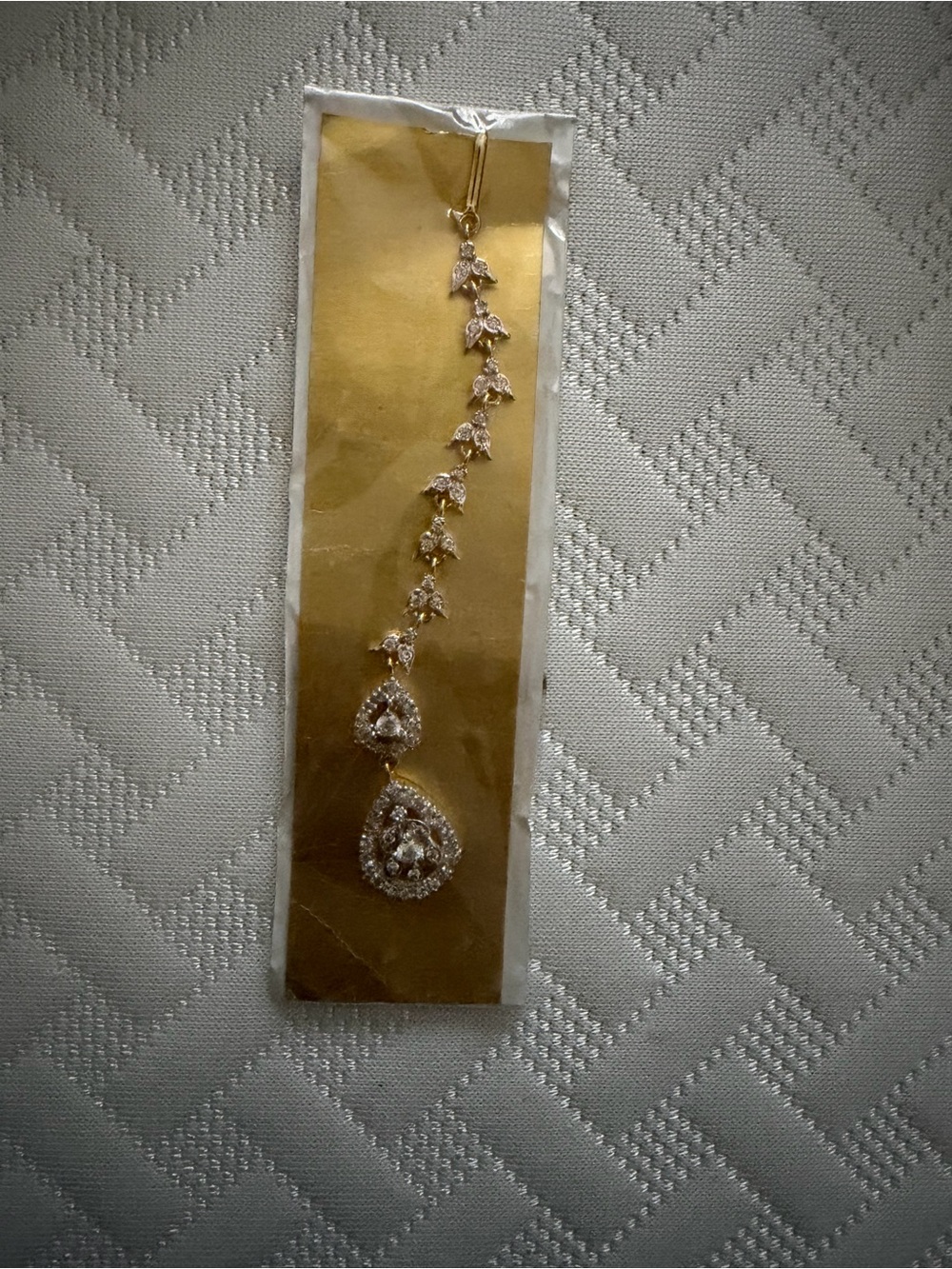 Gold-Tone Teardrop Tikka Pendant headpiece women’s jewelry.